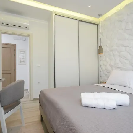 Elegant * Άγιος Προκόπιος