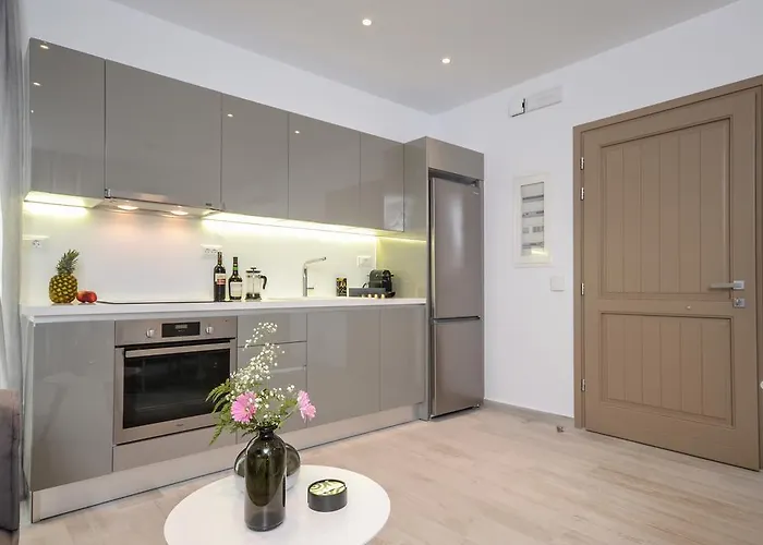 Elegant Ájosz Prokópiosz